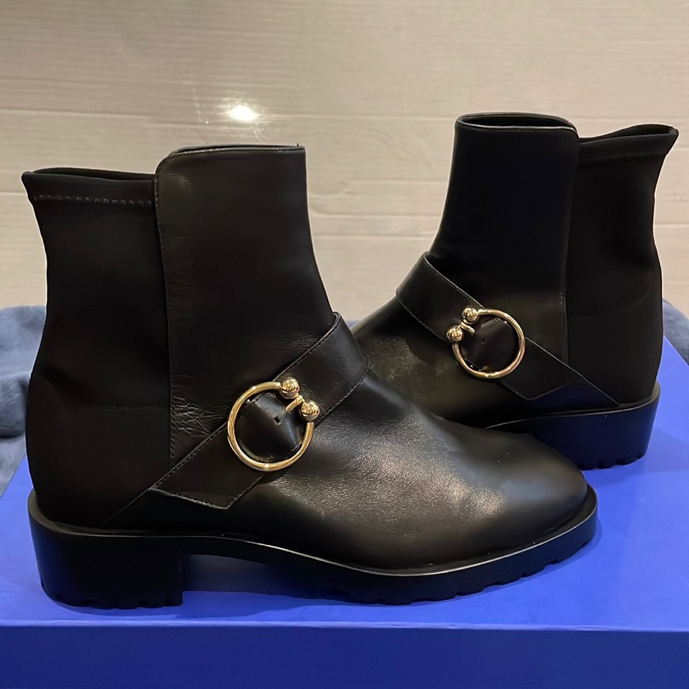 Stuart Weitzman Luxering Black Leather Bootie 8.5